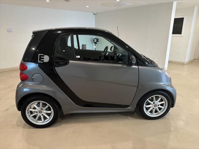 used 2016 smart ForTwo Electric Drive car, priced at $8,999