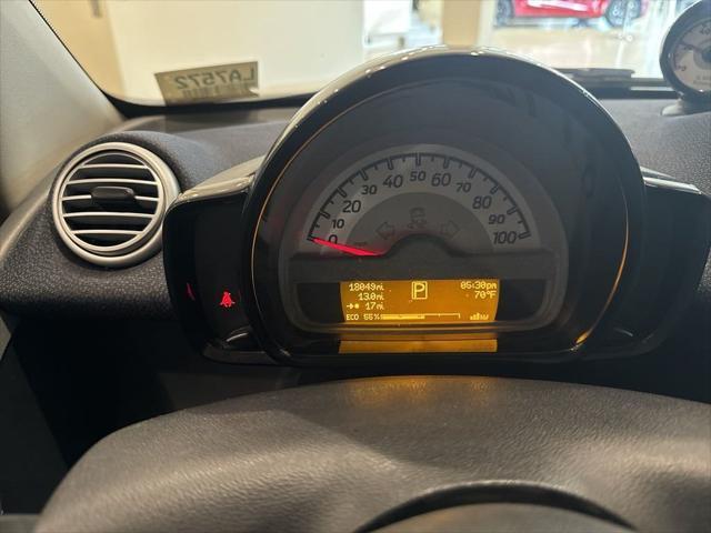 used 2016 smart ForTwo Electric Drive car, priced at $8,999