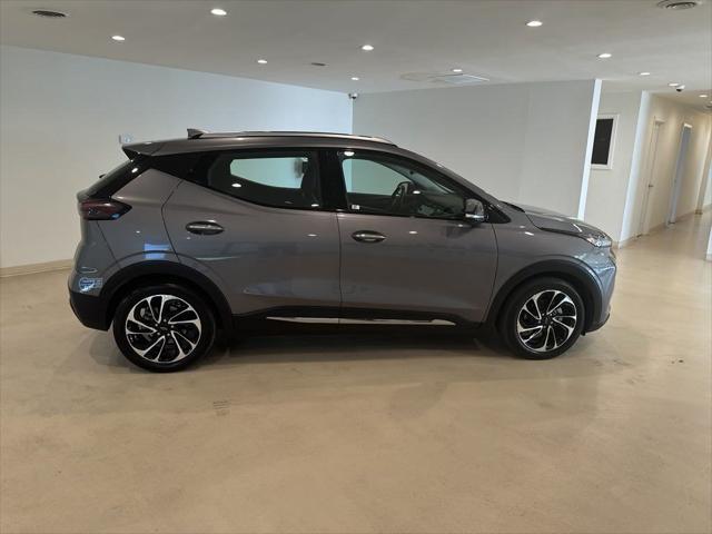 used 2022 Chevrolet Bolt EUV car, priced at $23,999