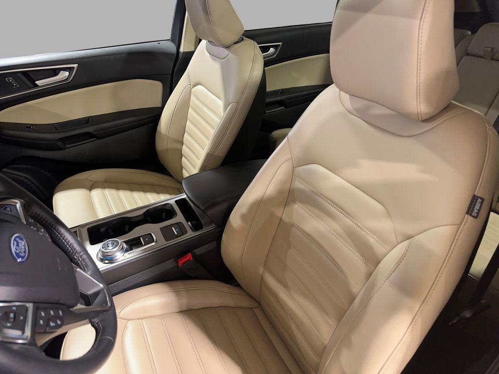 used 2024 Ford Edge car, priced at $21,129