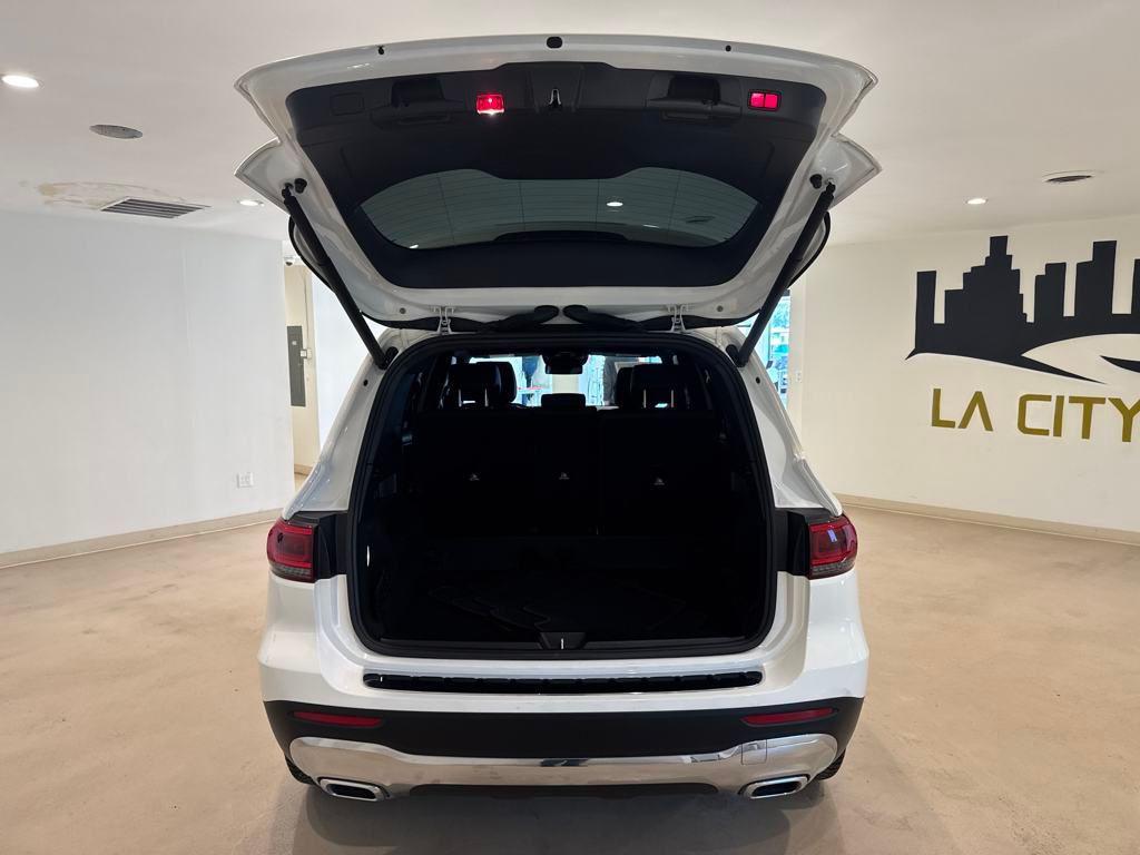 used 2022 Mercedes-Benz GLB 250 car, priced at $20,999