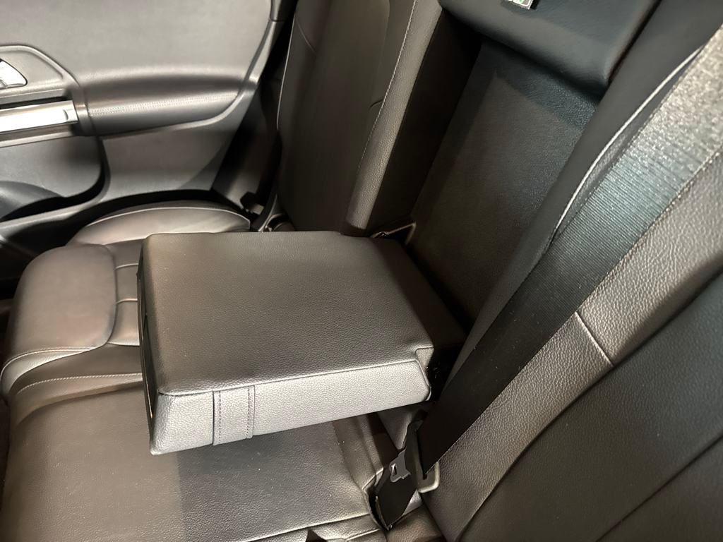 used 2022 Mercedes-Benz GLB 250 car, priced at $20,999