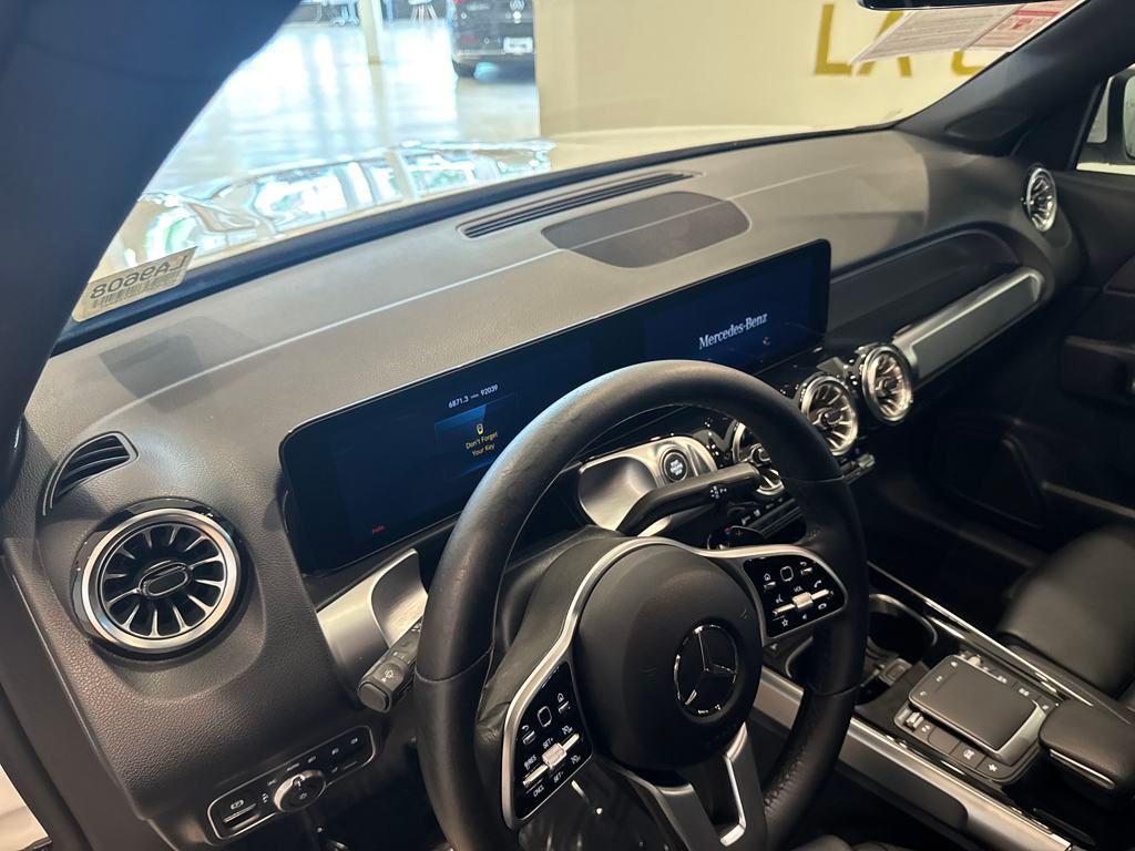 used 2022 Mercedes-Benz GLB 250 car, priced at $20,999