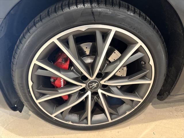 used 2022 Maserati Quattroporte car, priced at $36,860