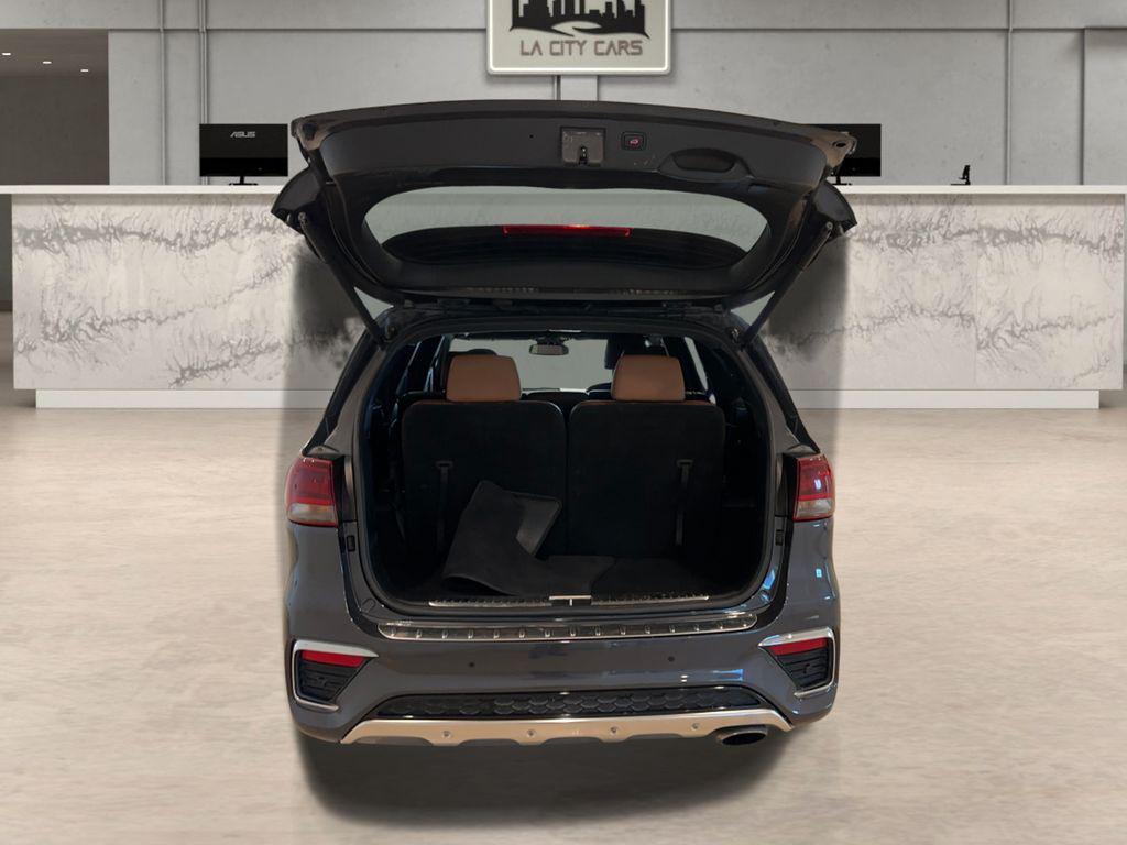 used 2019 Kia Sorento car, priced at $17,559