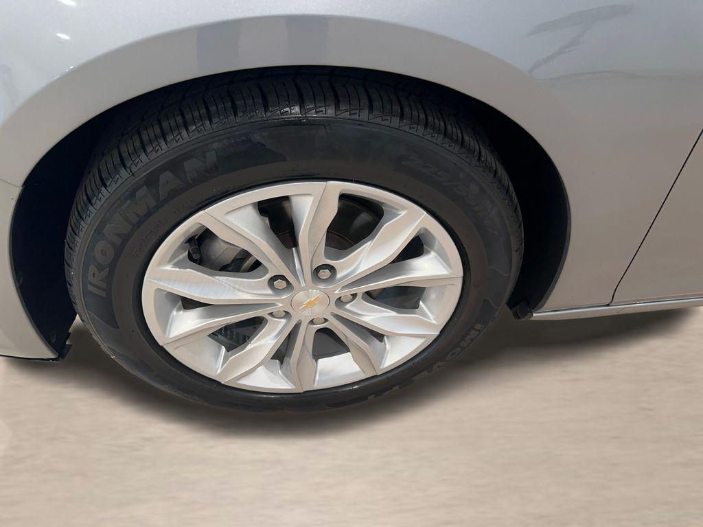 used 2024 Chevrolet Malibu car