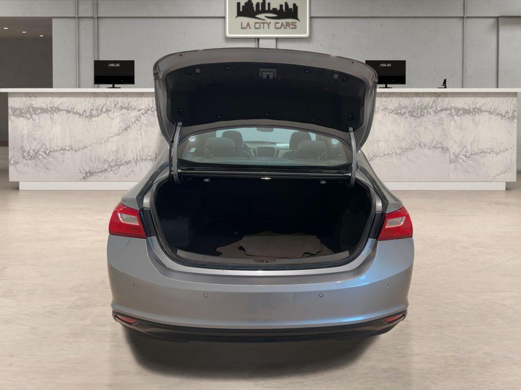 used 2024 Chevrolet Malibu car
