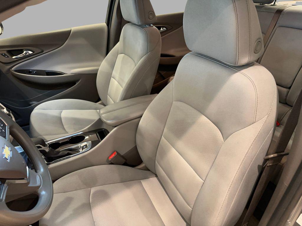 used 2024 Chevrolet Malibu car