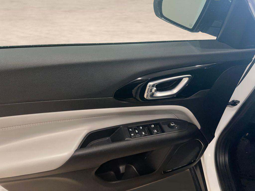 used 2024 Jeep Compass car, priced at $21,999