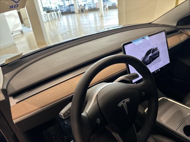 used 2022 Tesla Model 3 car, priced at $26,999