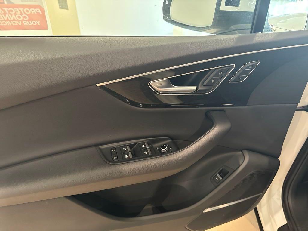 used 2021 Audi Q7 car, priced at $33,999
