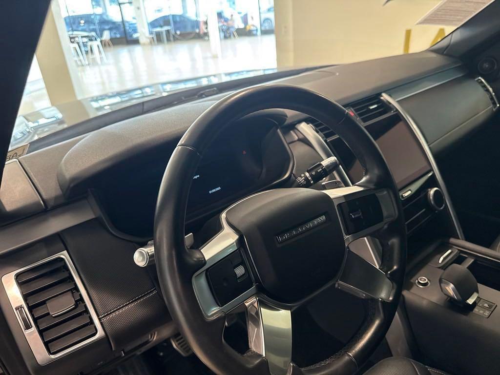 used 2022 Land Rover Discovery car, priced at $31,844