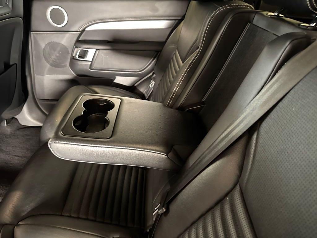 used 2022 Land Rover Discovery car, priced at $31,844