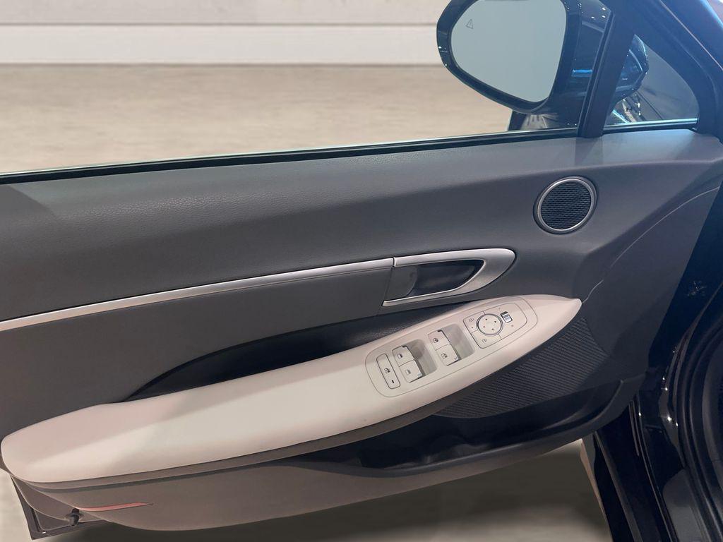 used 2025 Hyundai Sonata car, priced at $20,999