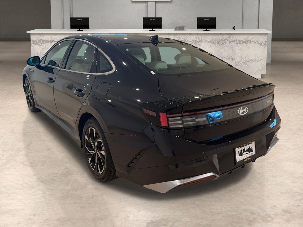 used 2025 Hyundai Sonata car, priced at $20,999