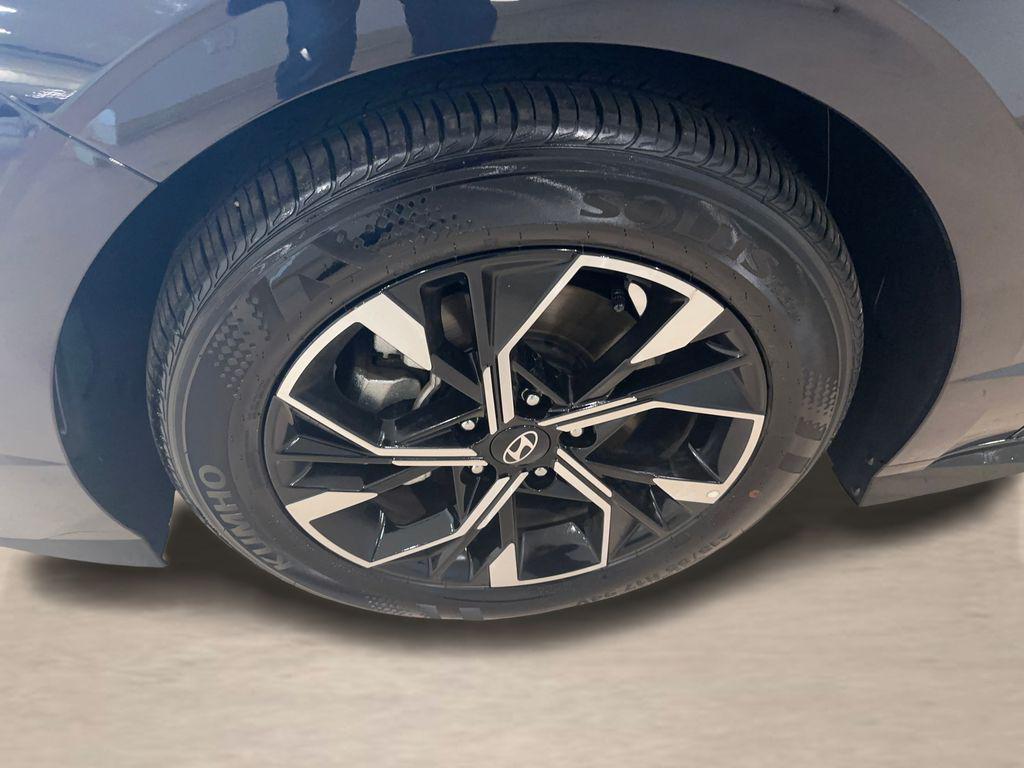 used 2025 Hyundai Sonata car, priced at $20,999