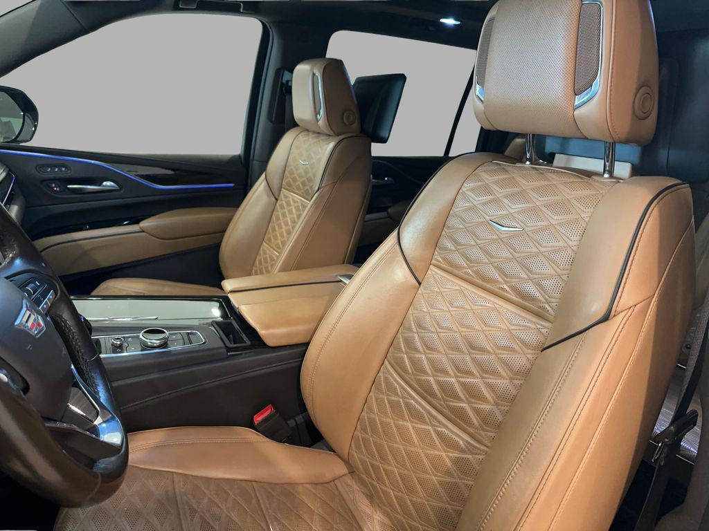 used 2021 Cadillac Escalade ESV car, priced at $52,999