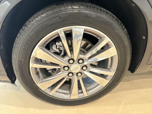 used 2022 Cadillac XT6 car, priced at $28,365