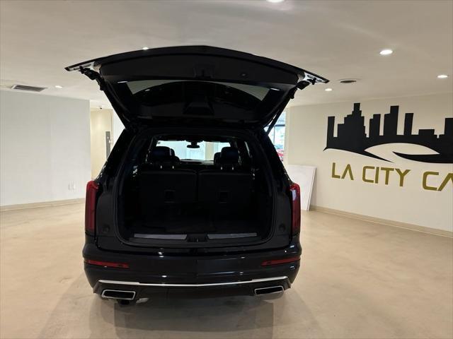 used 2022 Cadillac XT6 car, priced at $28,365