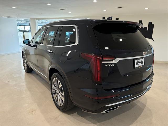 used 2022 Cadillac XT6 car, priced at $28,365