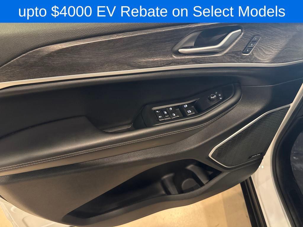 used 2023 Jeep Grand Cherokee 4xe car, priced at $27,779