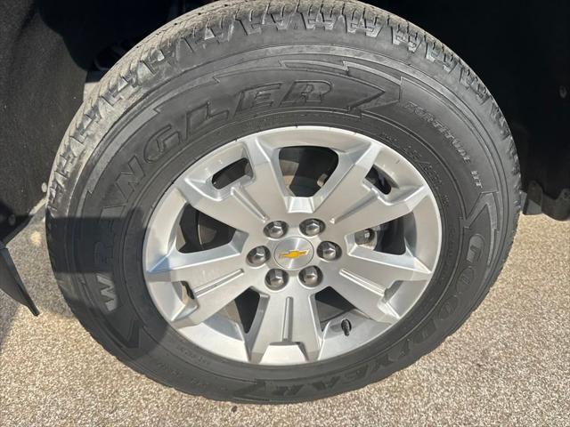 used 2022 Chevrolet Colorado car, priced at $17,999