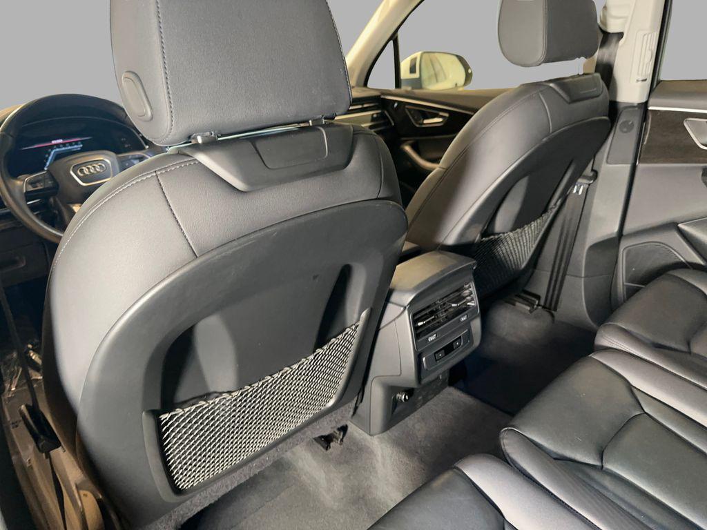 used 2023 Audi Q7 car, priced at $32,086