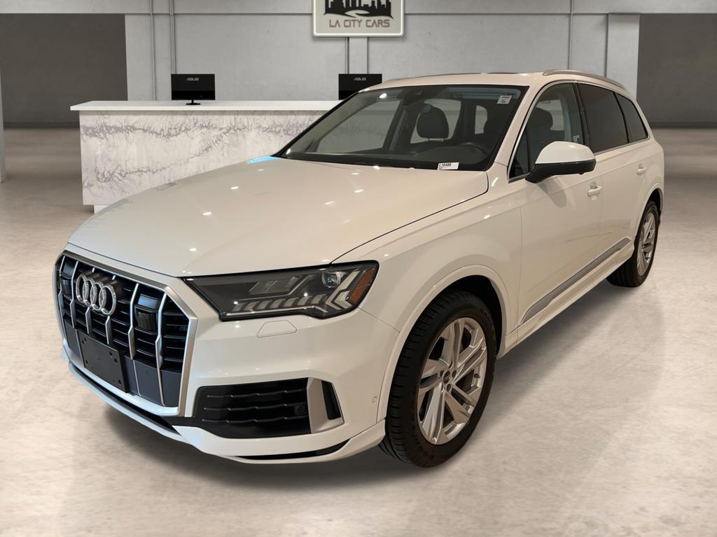 used 2023 Audi Q7 car, priced at $32,086