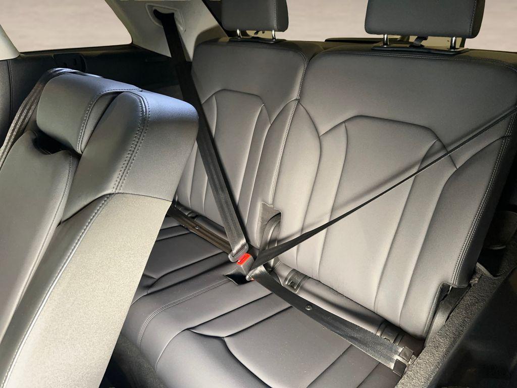 used 2023 Audi Q7 car, priced at $32,086