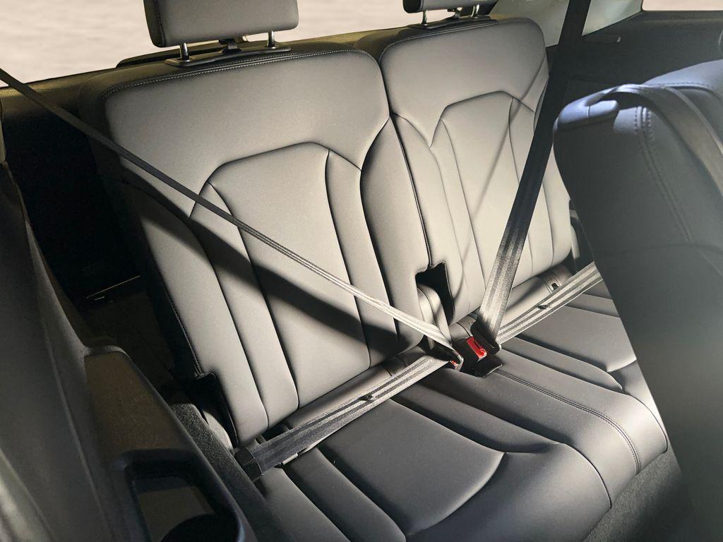 used 2023 Audi Q7 car, priced at $32,086