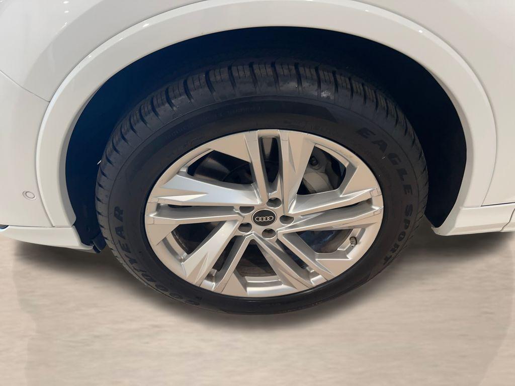 used 2023 Audi Q7 car, priced at $32,086