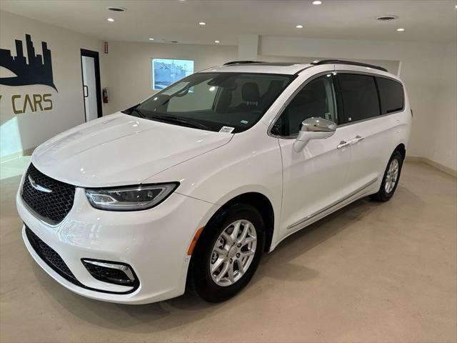 used 2022 Chrysler Pacifica car, priced at $24,999