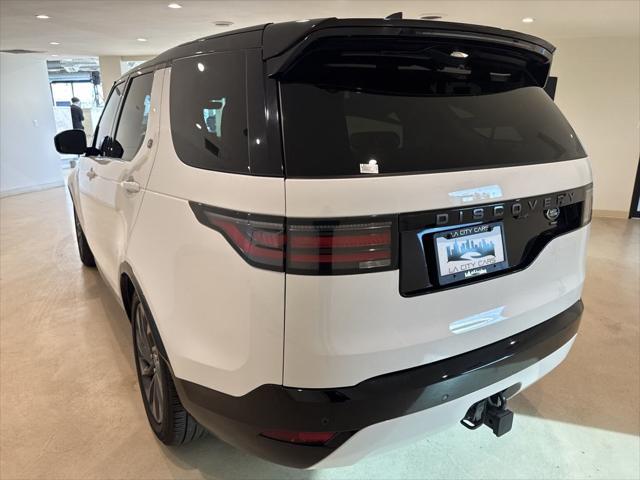 used 2022 Land Rover Discovery car, priced at $34,399
