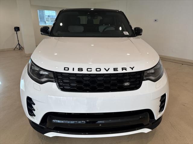 used 2022 Land Rover Discovery car, priced at $34,399