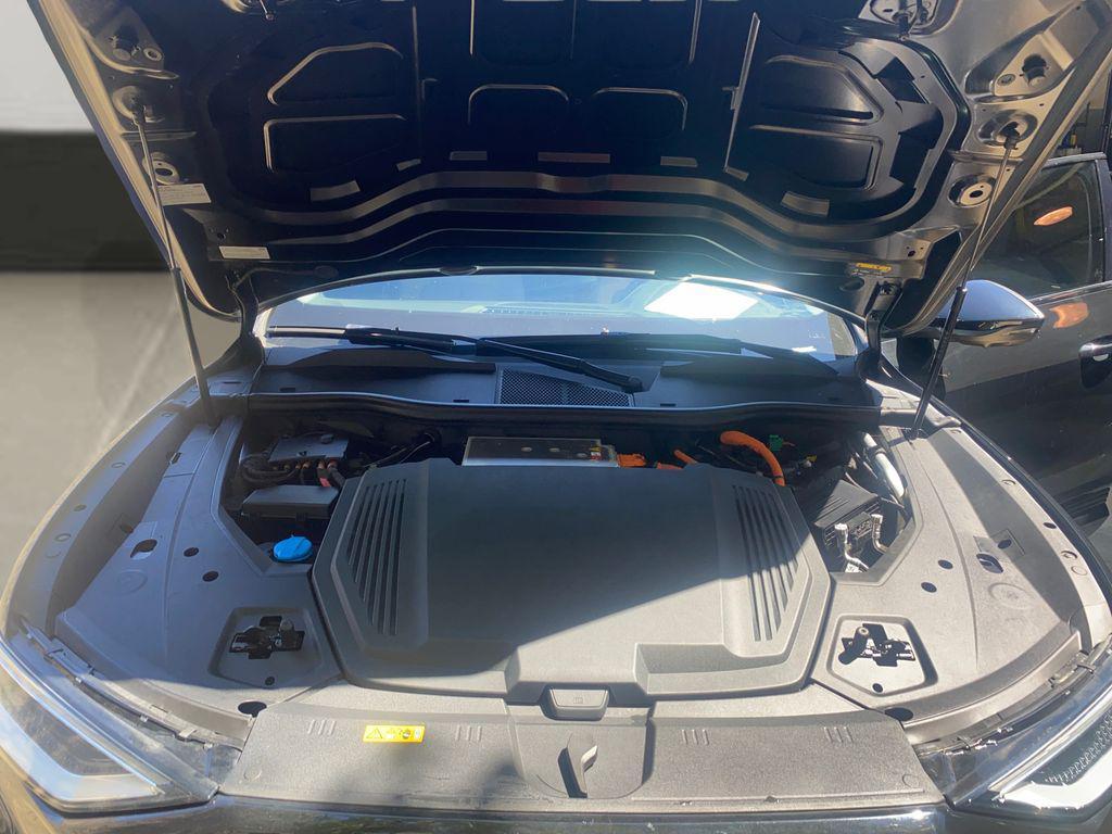 used 2021 Audi e-tron car