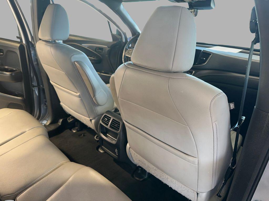 used 2022 Honda Passport car, priced at $22,999