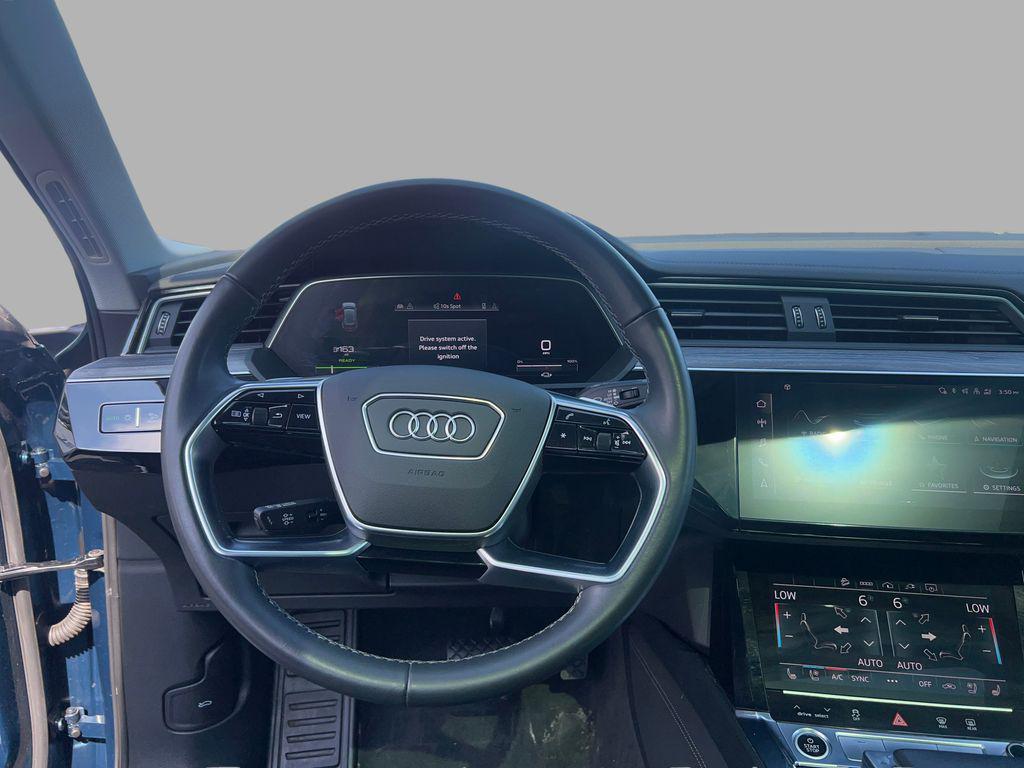 used 2022 Audi e-tron car