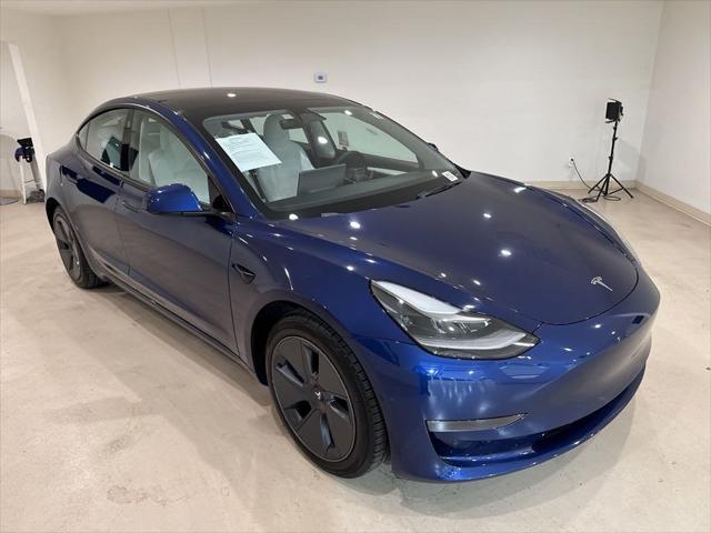 used 2022 Tesla Model 3 car, priced at $25,999