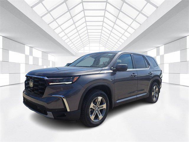 new 2025 Honda Pilot car, priced at $45,625