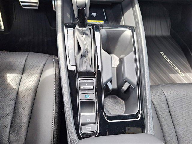 new 2025 Honda Accord Hybrid car, priced at $35,116
