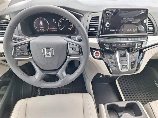 new 2026 Honda Odyssey car, priced at $45,606