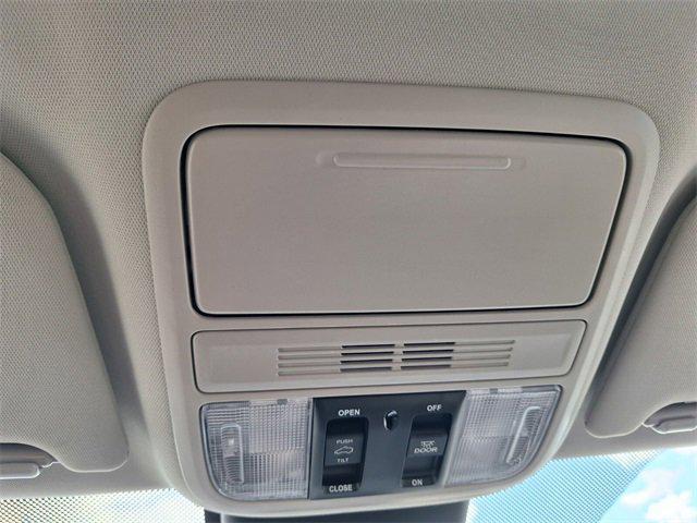 new 2026 Honda Odyssey car, priced at $45,606