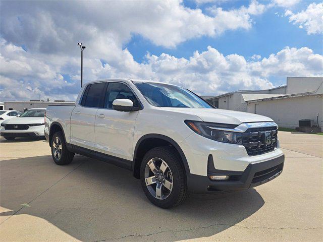 new 2025 Honda Ridgeline car, priced at $42,138