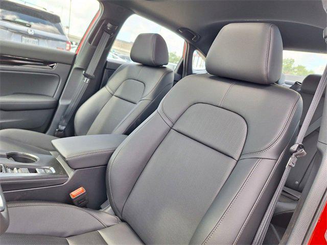 new 2025 Honda Civic Hybrid car, priced at $33,100