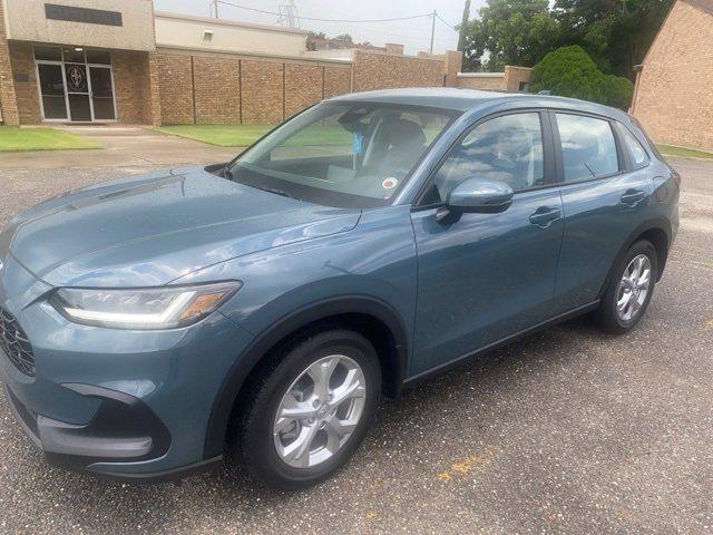 new 2025 Honda HR-V car, priced at $26,116