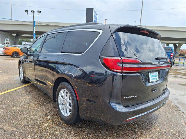 used 2022 Chrysler Pacifica car, priced at $19,622