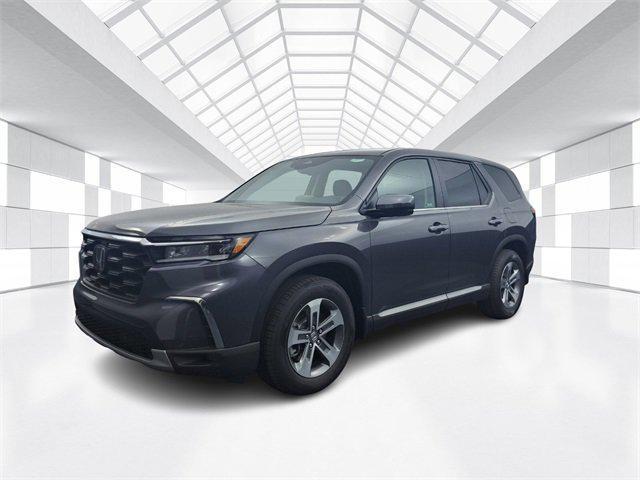 new 2025 Honda Pilot car, priced at $46,375