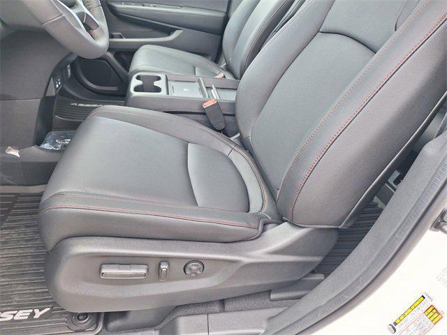 new 2026 Honda Odyssey car, priced at $43,095