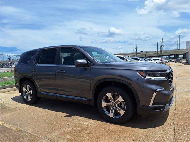 new 2025 Honda Pilot car, priced at $42,253