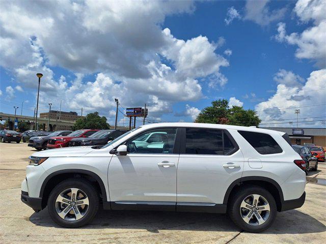 new 2025 Honda Pilot car, priced at $45,405